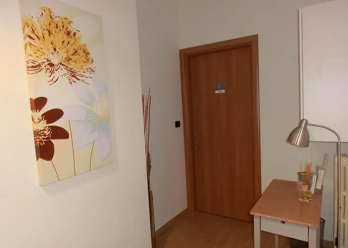 Affittacamere Reale House 2*